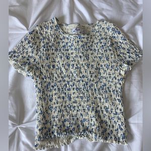 Hollister Blue Floral Cropped Baby Tee Size Smal